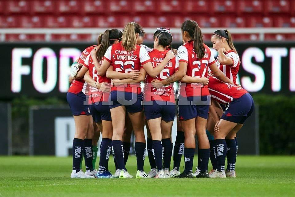 ¿Cuándo juega Chivas femenil la Liguilla?